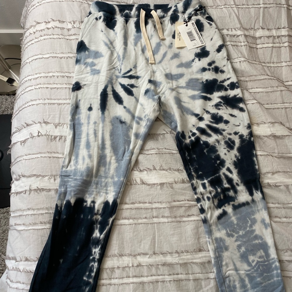 Electric & Rose - Urbana Sweatpant, Thunder/Onyx M